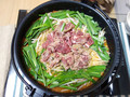 肉、タレ、野菜を投入するだけで簡単に完成