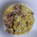 解凍途中でチャーハンにトッピングしました