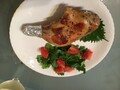 大振りのお皿。鶏肉はちょうど良いサイズ。