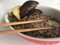押したら溢れ出る肉汁！