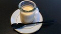 専用スプーン付き。食べやすい小瓶サイズ