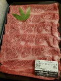 実に美しい色艶の肩ロース