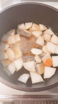 作ってる写真
