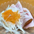 たっぷり玉ねぎとドレッシングは贅沢に！