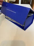 開け方がｶｯﾁﾘと上品です。