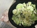 ピンクと白のコントラストが美しいモツ
