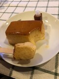 別添えのカラメルとスプーンまで同封！