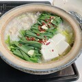 キャベツ、えのき、豆腐、豚バラを加えて