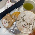 甘じょっぱいお煎餅はとても美味しい
