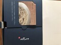 上品なしっかりとした箱に入っています。