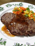 ジューシーでホロホロなハンバーグ
