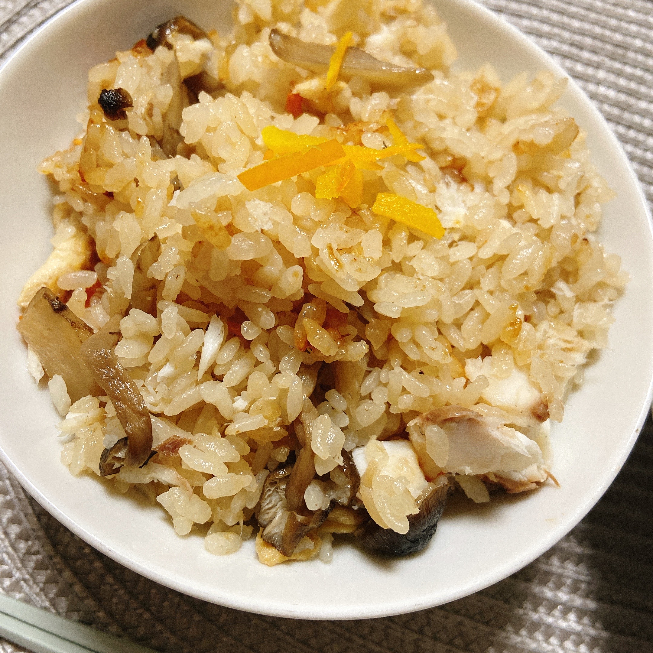 真鯛 の だし 塩 炊き込み ご飯