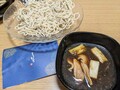 鴨汁につけて！鴨肉たっぷり。