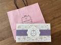 可愛い箱に袋も入ってます！