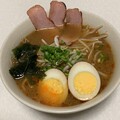 味がしっかり絡む味噌スープ、出来上がり！