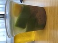 丸ごと一個の栗、底には小豆が。