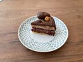 濃厚チョコがたっぷりコーティング！