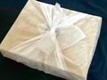 届いた時に嬉しい包み。