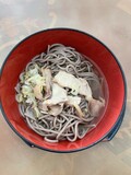 素朴ながら癖になる味。
