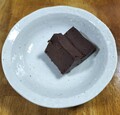 撮影が下手で恐縮なガトーショコラ