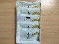 金色の挿し色が素敵！