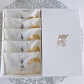 気品あるパッケージ