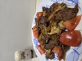 鹿肉とトマト炒め