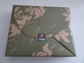 趣きある包装紙でデパート包み、good！