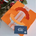 中にはデコレーションケーキ？と思う箱