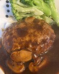 デミグラスソースハンバーグ