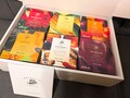 色鮮やかなパッケージたち