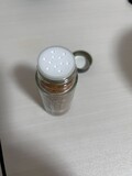 ふりやすい穴の大きさでちょうどよく出せる