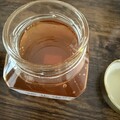 透き通るようなはちみつです。