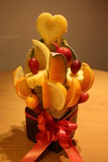 色とりどりのフルーツで豪華です