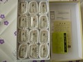 「巣」に守られて、びっしり入っています。