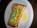 ピザトーストにかけて。
