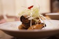 白髪ねぎをトッピングしてワンランクアップ