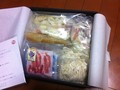 中身はこんな感じ。大きな箱の中にぎっしり入っています。