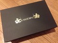 黒地に金というだけで期待感増しますよね！