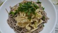 薄揚げと大葉でぶっかけそばにしました。