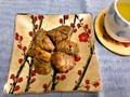 日本茶にとてもよく合い、おいしいぬれおかき。