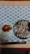 白髪ネギ、キムチを巻いていただきました