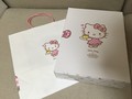 シールまでキティのリボンになっています。
