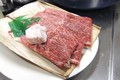 サシが美しいお肉