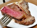 焼き上がりはミディアム♪肉汁がお口の中であふれる～！