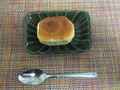 解凍した状態。一口サイズのチーズケーキ