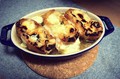 クラッカーとは定番すぎるので、フランスパンの上に乗せ、チーズと玉ねぎでグラタン風にしました！