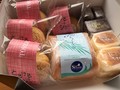 大きな箱にぎっしり詰められています