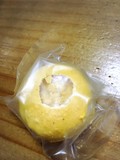 こちらが割れていたマカロンです。