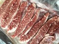 取りやすく綺麗に並べられたお肉！